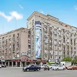 Whisper - Old Town I Free Street Parking I Balcony בוקרשט