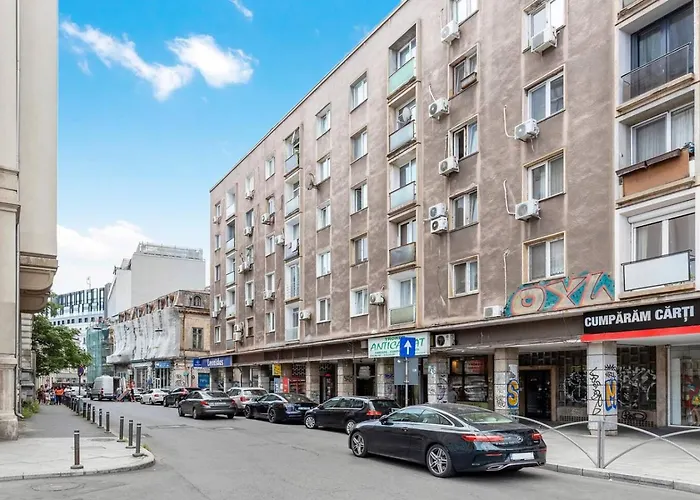 Whisper - Old Town *