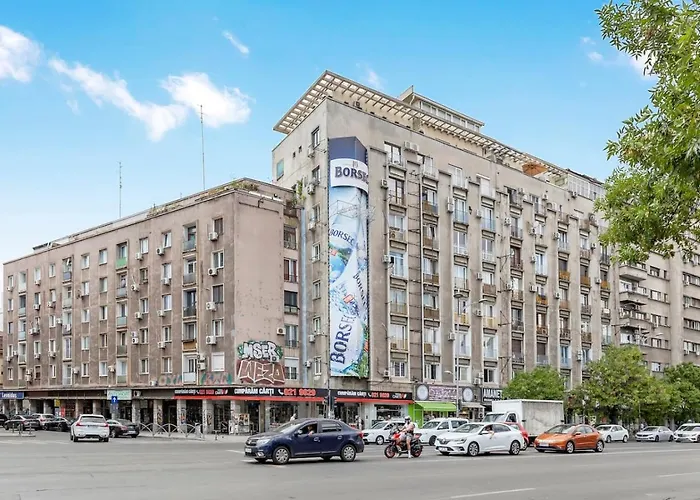 Whisper - Old Town Bucarest